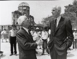 John Hersey and Kyoshi Tanimoto in Hiroshima, 1985